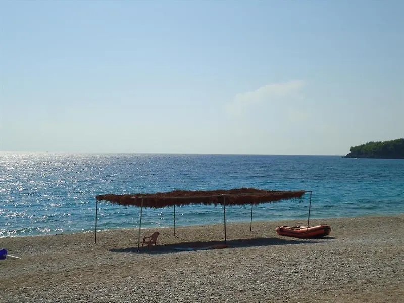 ***  Rondos Hotel Himare Albanië
