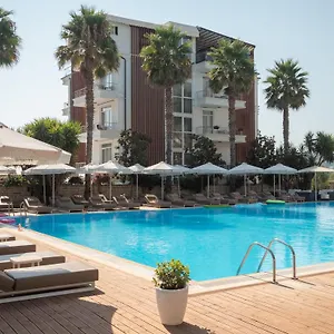Hotel Nia Boutique By Rapo's