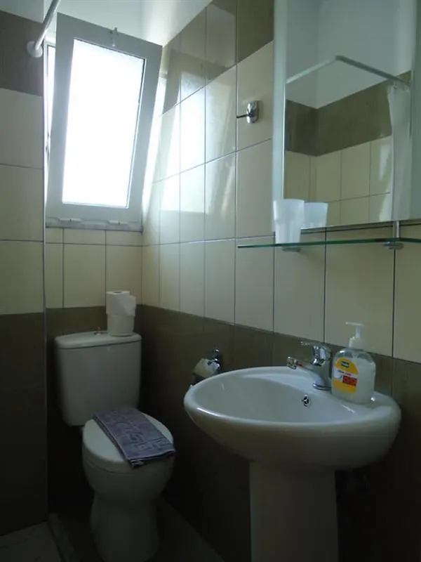Rondos Hotel Himarë