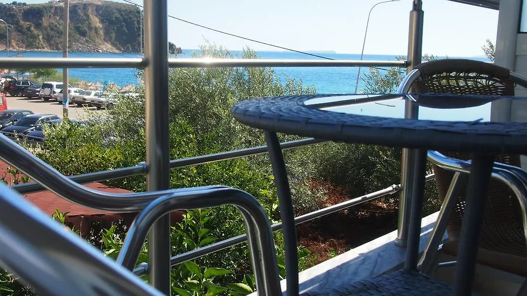 Rondos Hotel Himarë