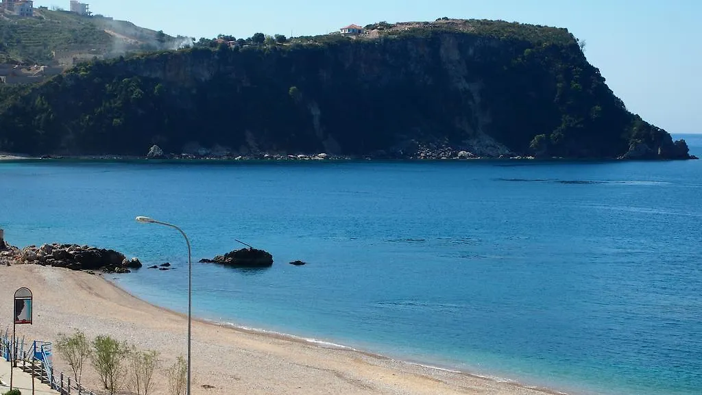 Rondos Hotel Himarë