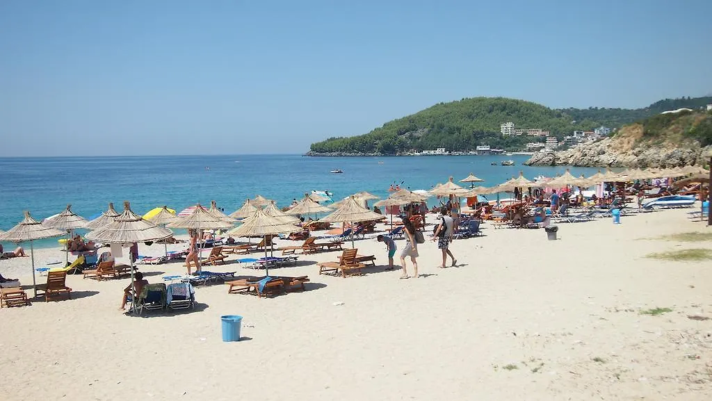 Rondos Hotel Himarë