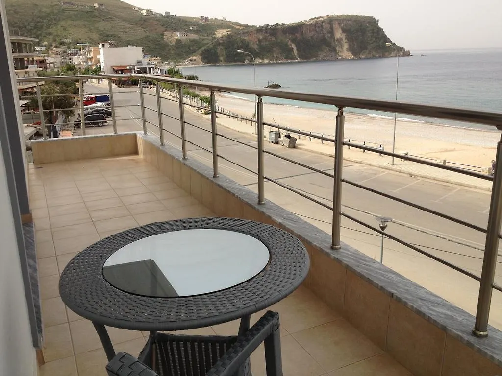Rondos Hotel Himarë 3*,